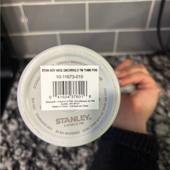 Stanley Quencher H2.0 Tumbler - Gray - Picture 4 of 4